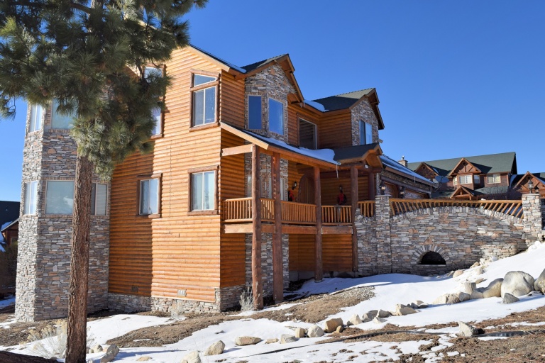 Big Bear Cabin Rentals The Castle Glen Estates Neighborhood