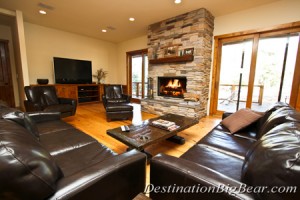 A luxury big bear cabin, 3600 square foot home.