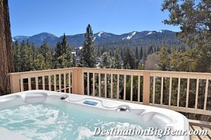 Big Bear Lake cabins with a hot tub and views