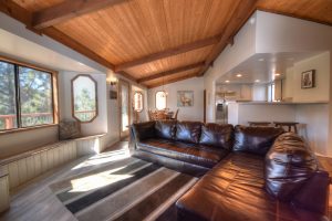 Hillside Haven Dog-Friendly Cabins 
