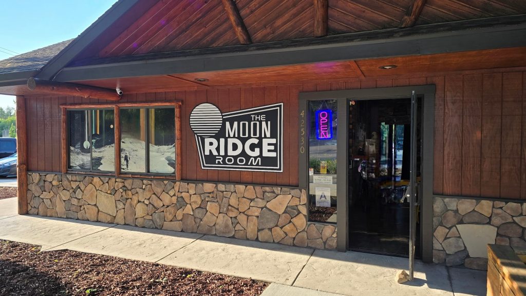exterior entrance of The Moonridge Room restaurant in Big Bear Lake