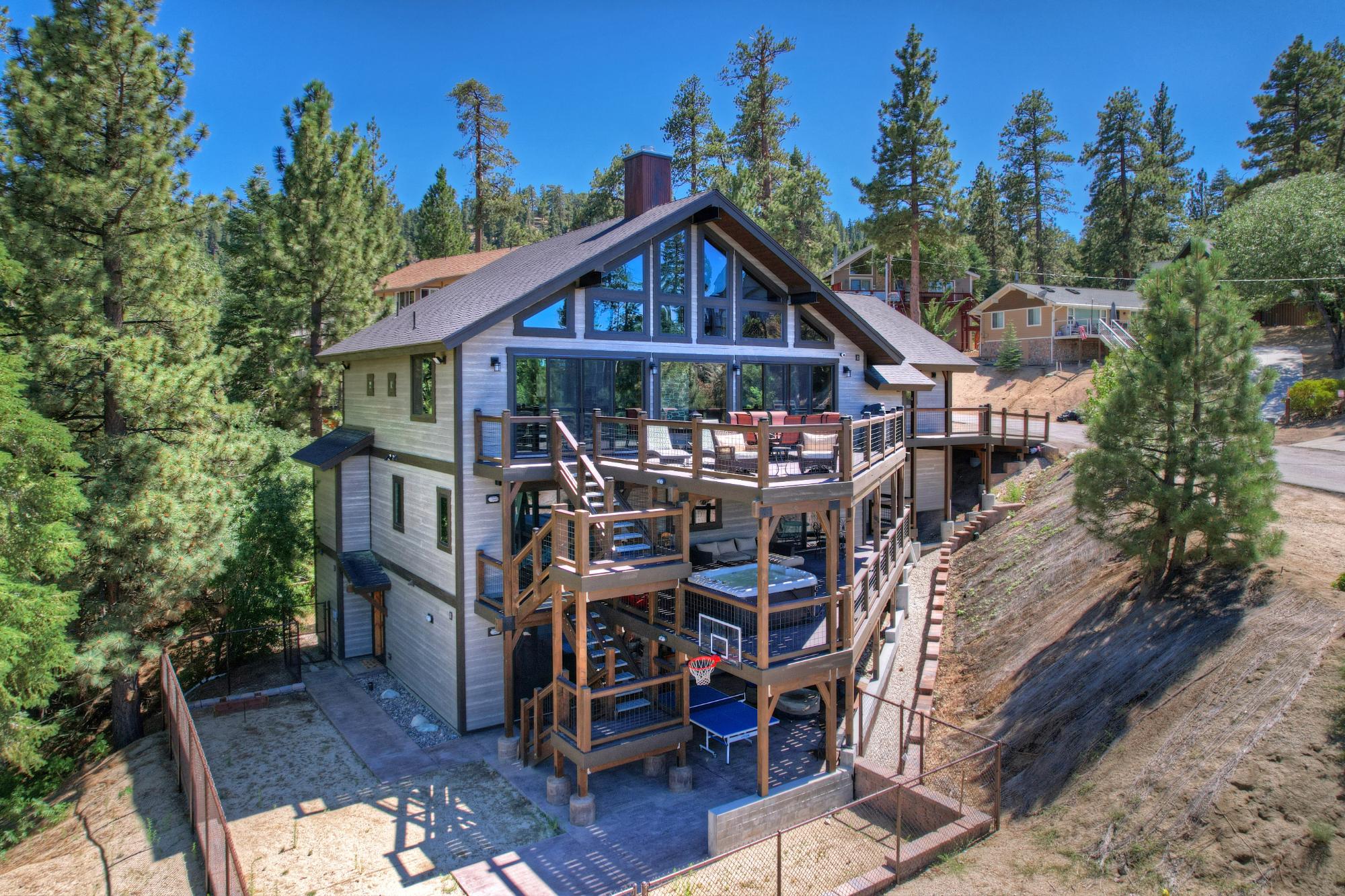 Big Bear Cabin - AboveandBeyond - 0001