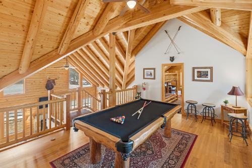 Big Bear Cabin - AdventureLodge - 0004