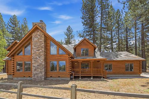 Big Bear Cabin - AdventureLodge - 0005