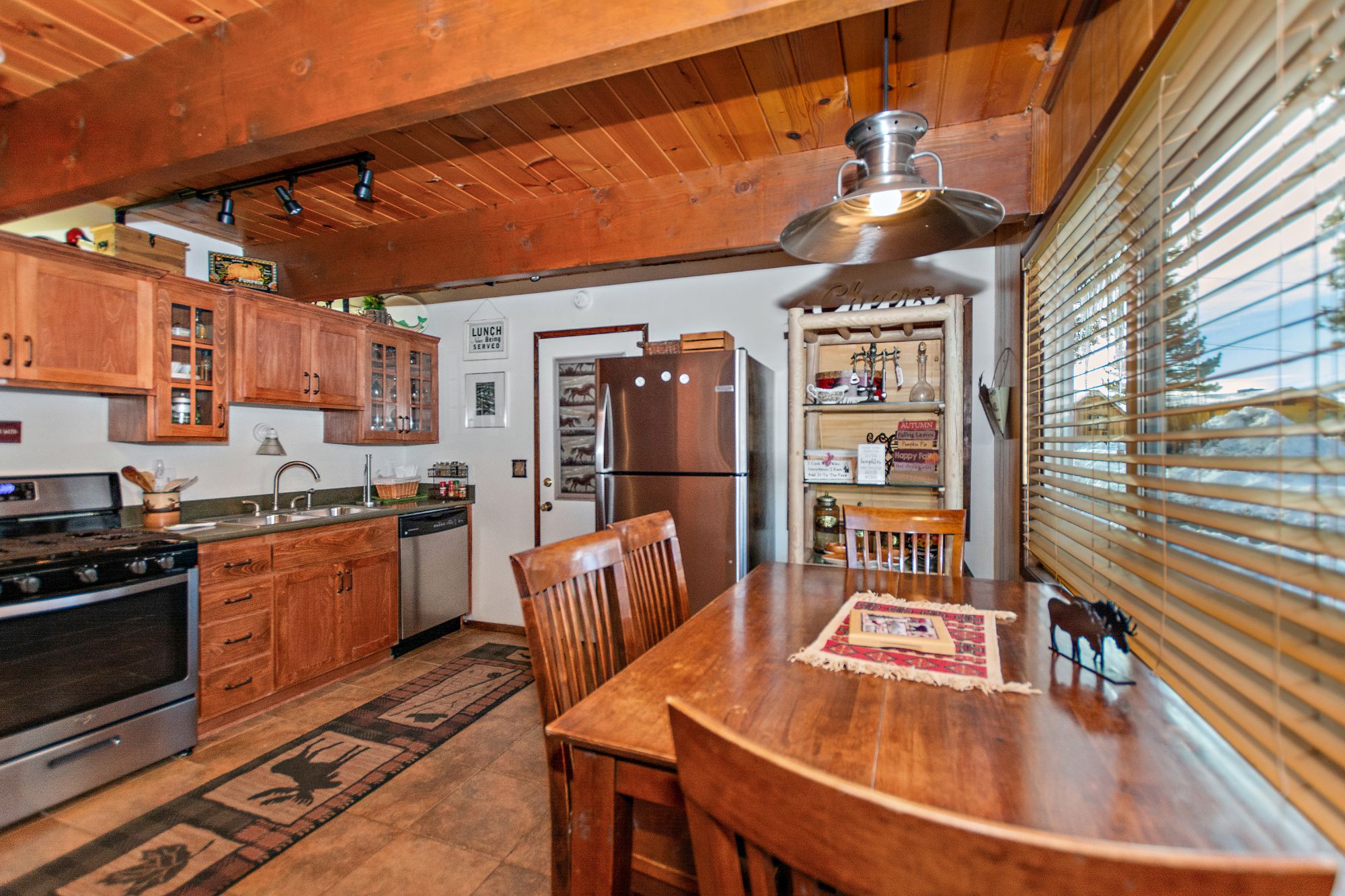 Big Bear Cabin - Bayview Cabin - 2