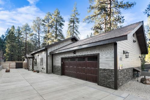 Big Bear Cabin - BearCentral - 0005