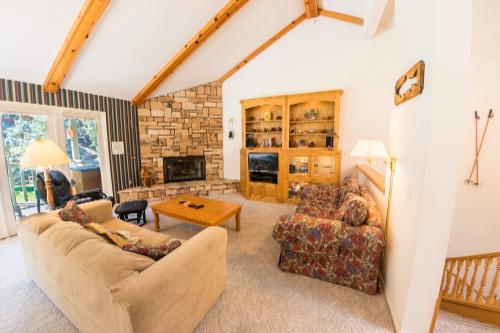 Big Bear Cabin - BearHouse - 0002