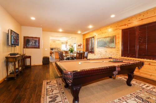 Big Bear Cabin - BearLoopCastle - 0003
