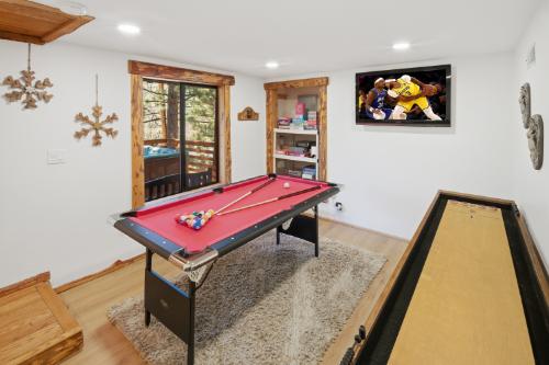 Big Bear Cabin - BearPinesRetreat - 0003