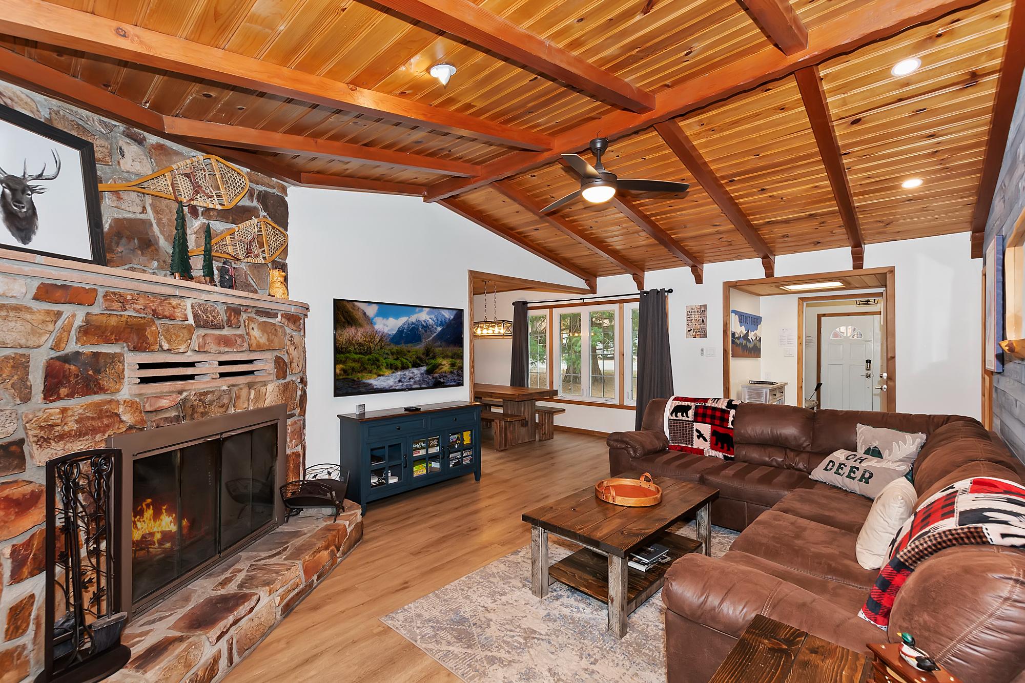 Big Bear Cabin - Bear Stone Lodge - 8
