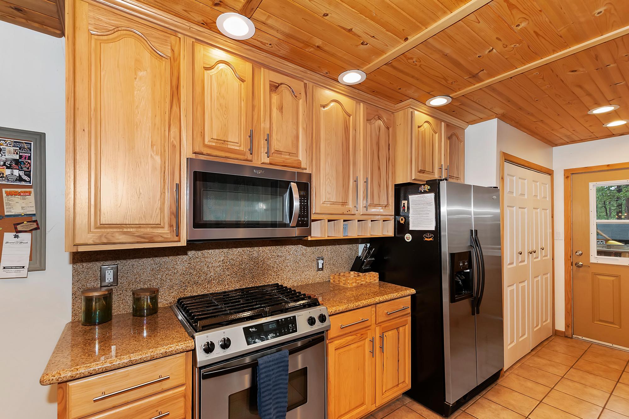 Big Bear Cabin - Bear Stone Lodge - 13