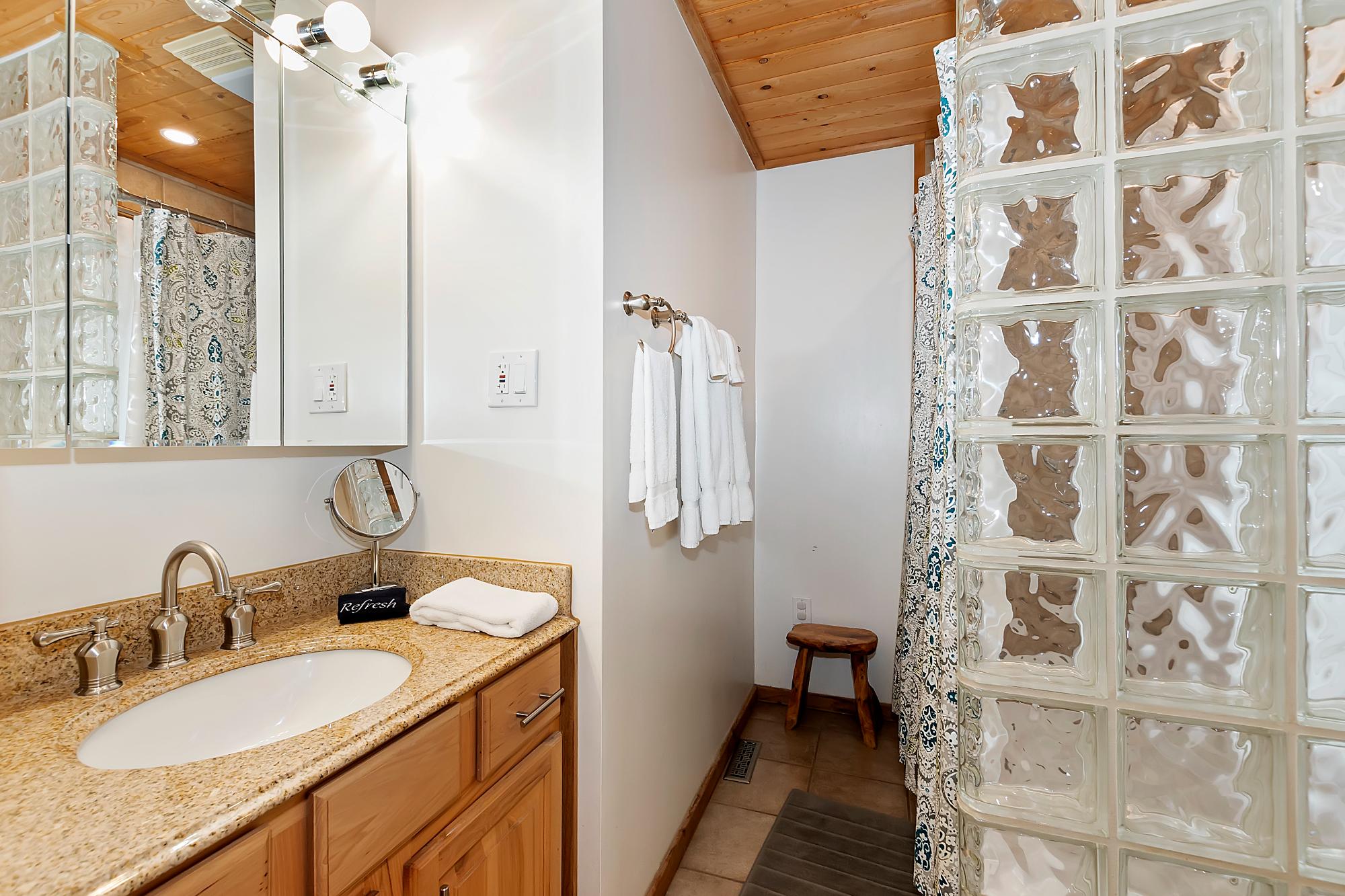 Big Bear Cabin - Bear Stone Lodge - 26
