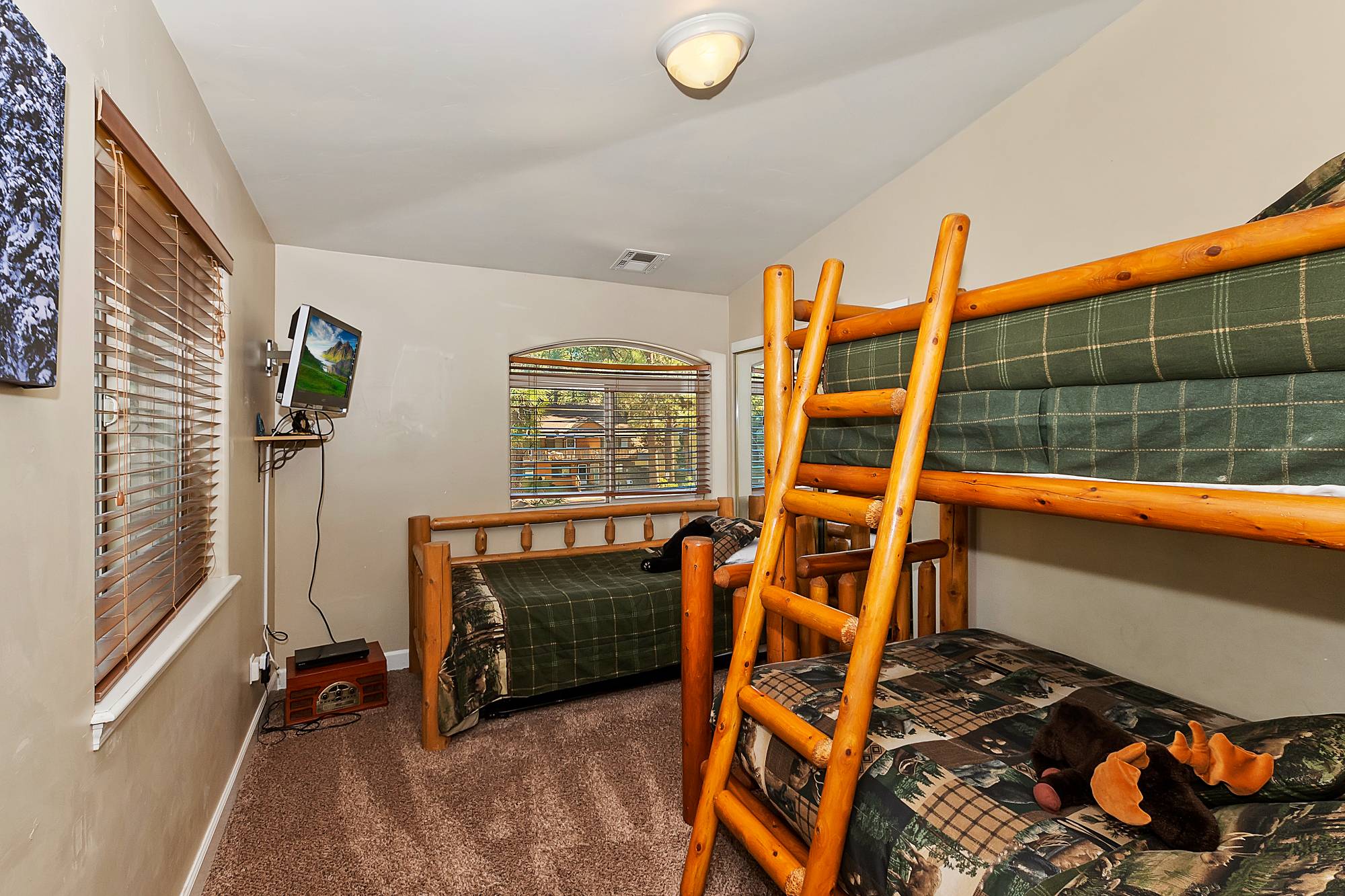 Big Bear Cabin - Bear Summit  - 29