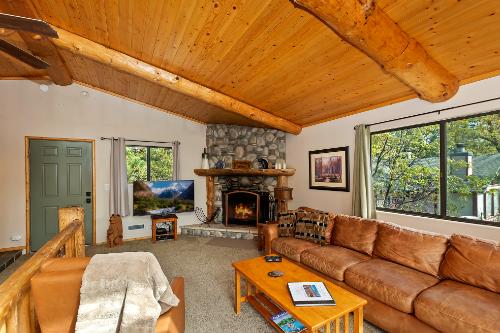 Big Bear Cabin - BearVistaRetreat - 0002