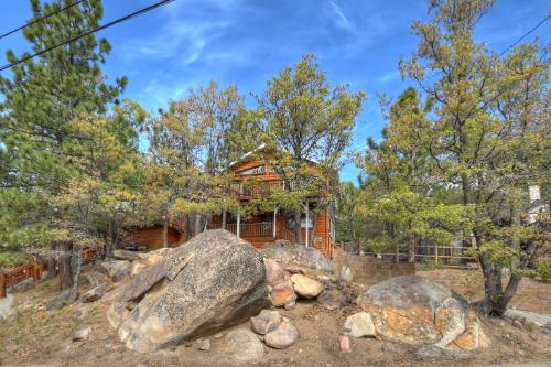Big Bear Cabin - BearVistaRetreat - 0005
