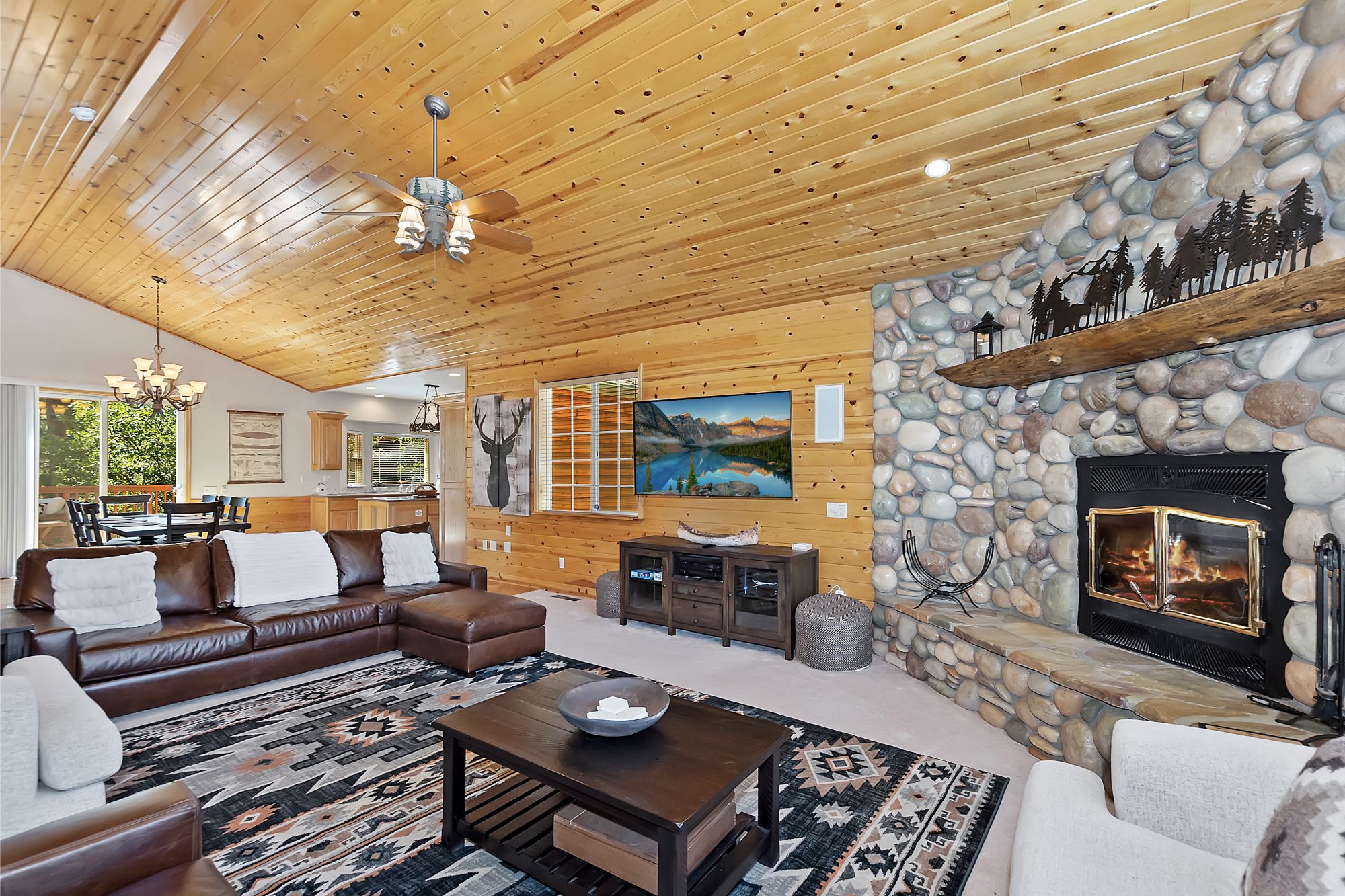 Big Bear Cabin - BelvedereWest - 0001