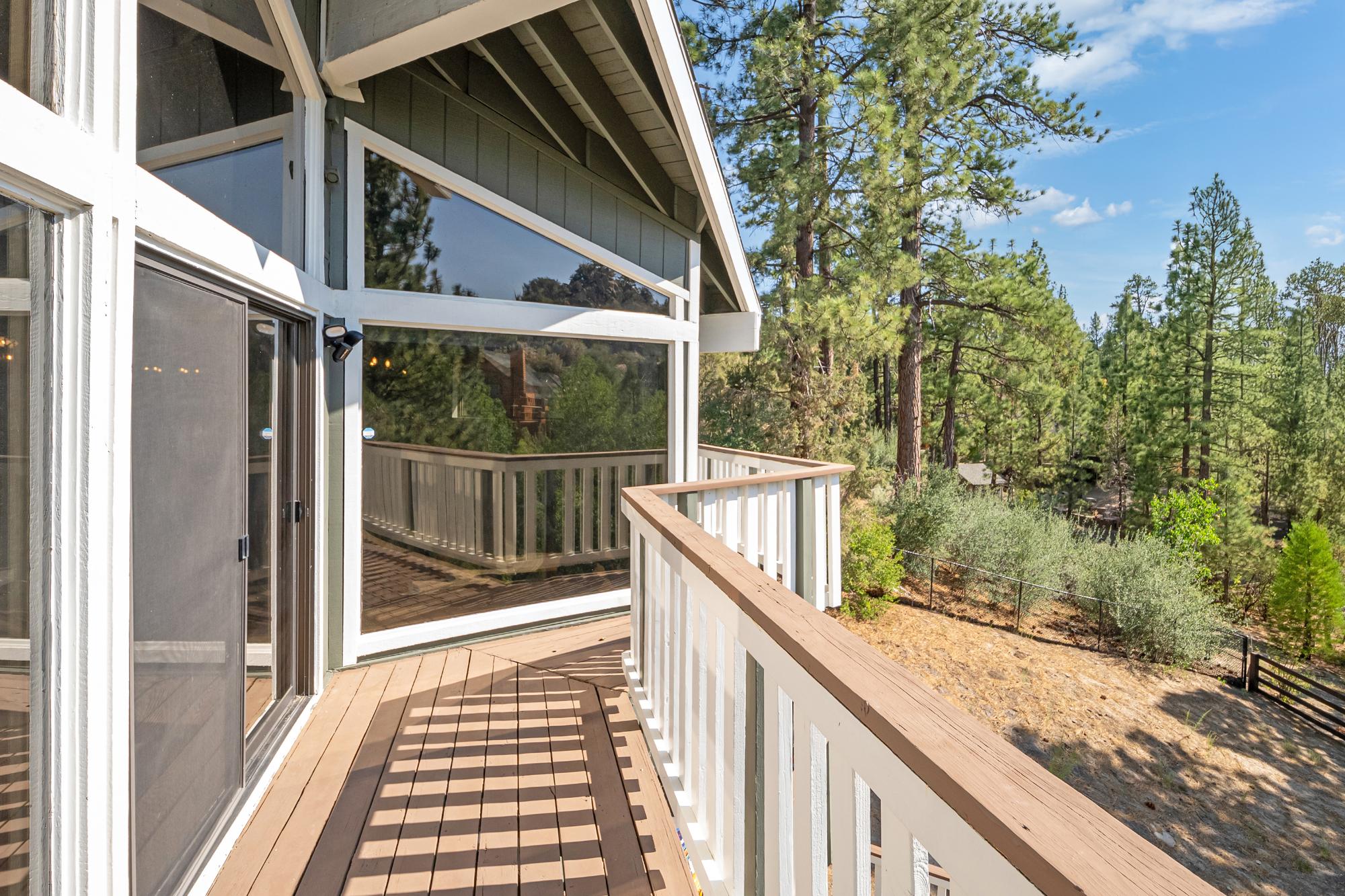 Big Bear Cabin - Bigfoot Resort - 16