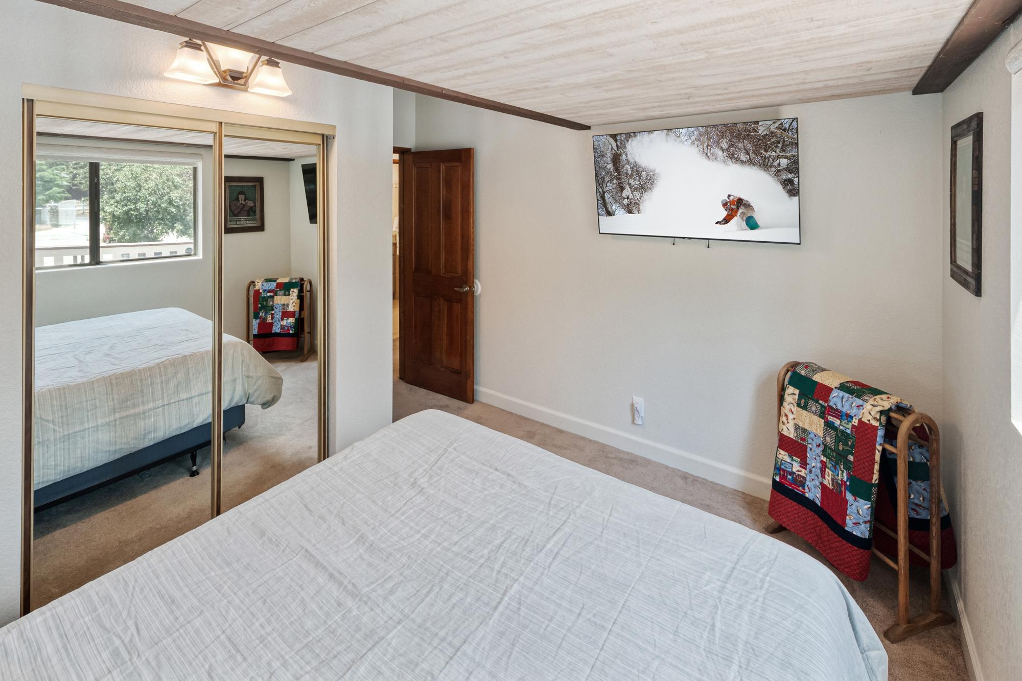 Big Bear Cabin - Bigfoot Resort - 42