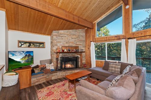 Big Bear Cabin - BirdsongCabin - 0001