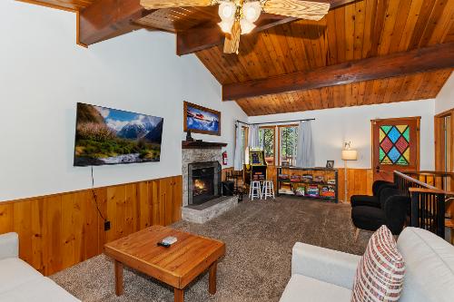 Big Bear Cabin - BlueJayChalet - 0003