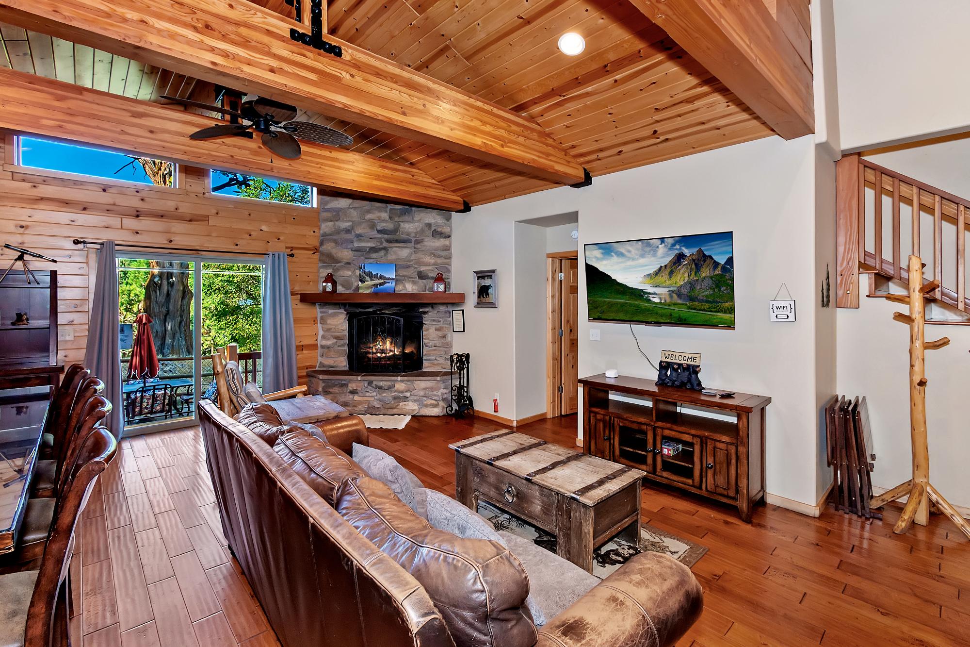 Big Bear Cabin - BlueMoon - 0001