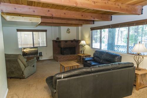 Big Bear Cabin - BristleconeLodge - 0002