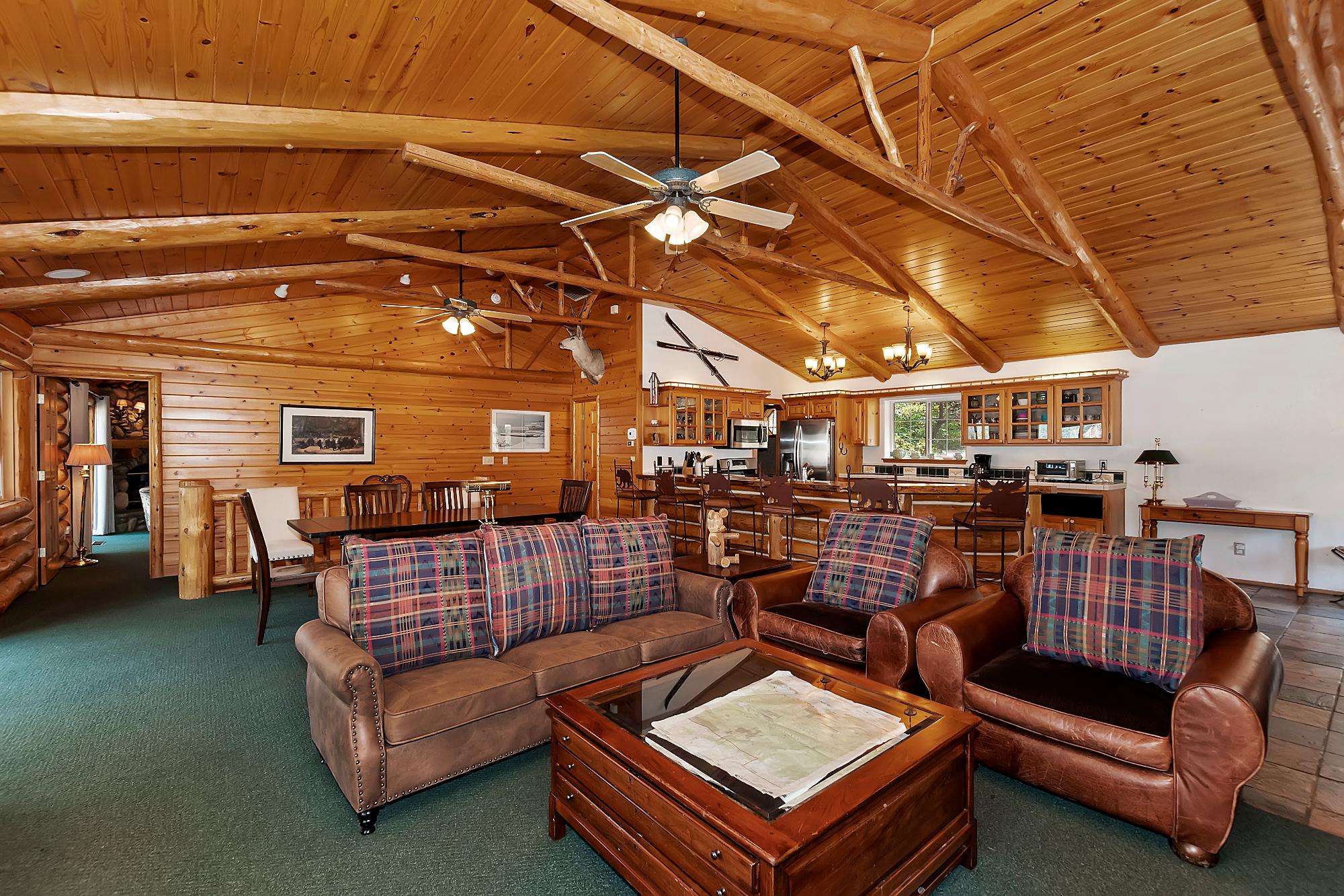 Big Bear Cabin - Cali Bear Lakefront  - 9