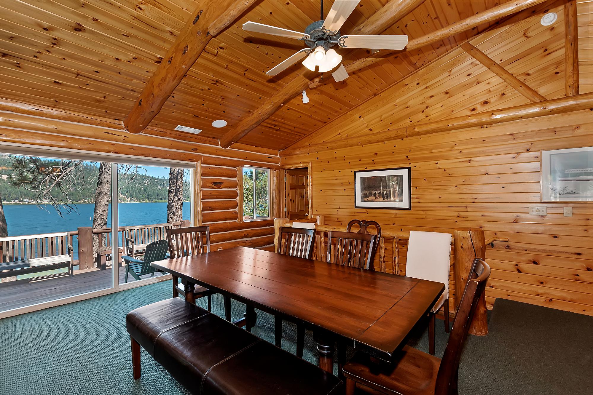 Big Bear Cabin - Cali Bear Lakefront  - 10