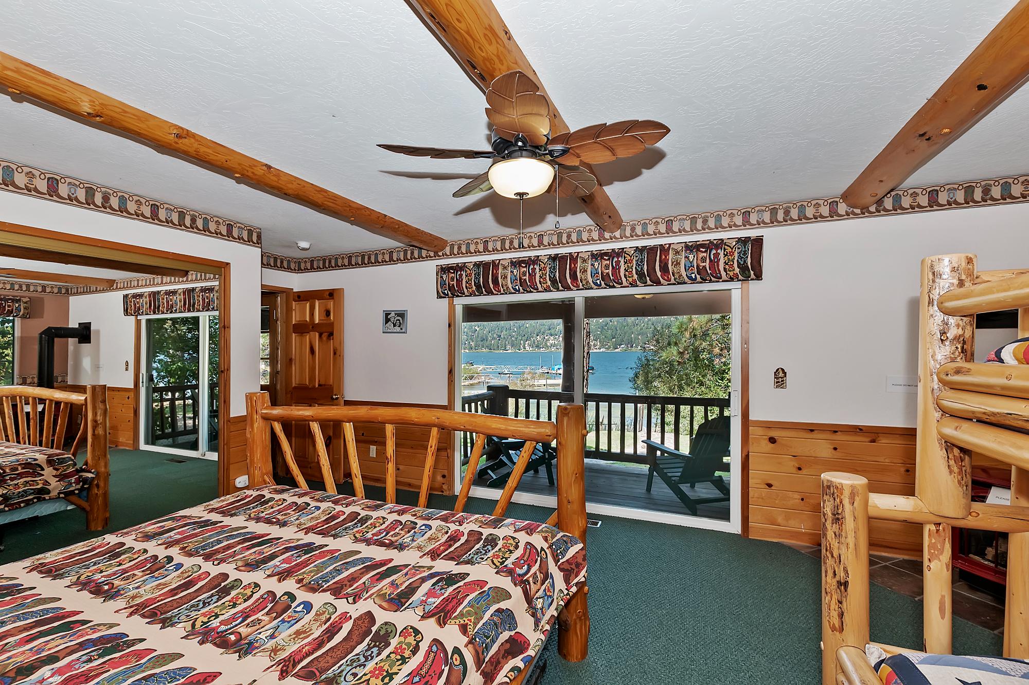 Big Bear Cabin - Cali Bear Lakefront  - 33
