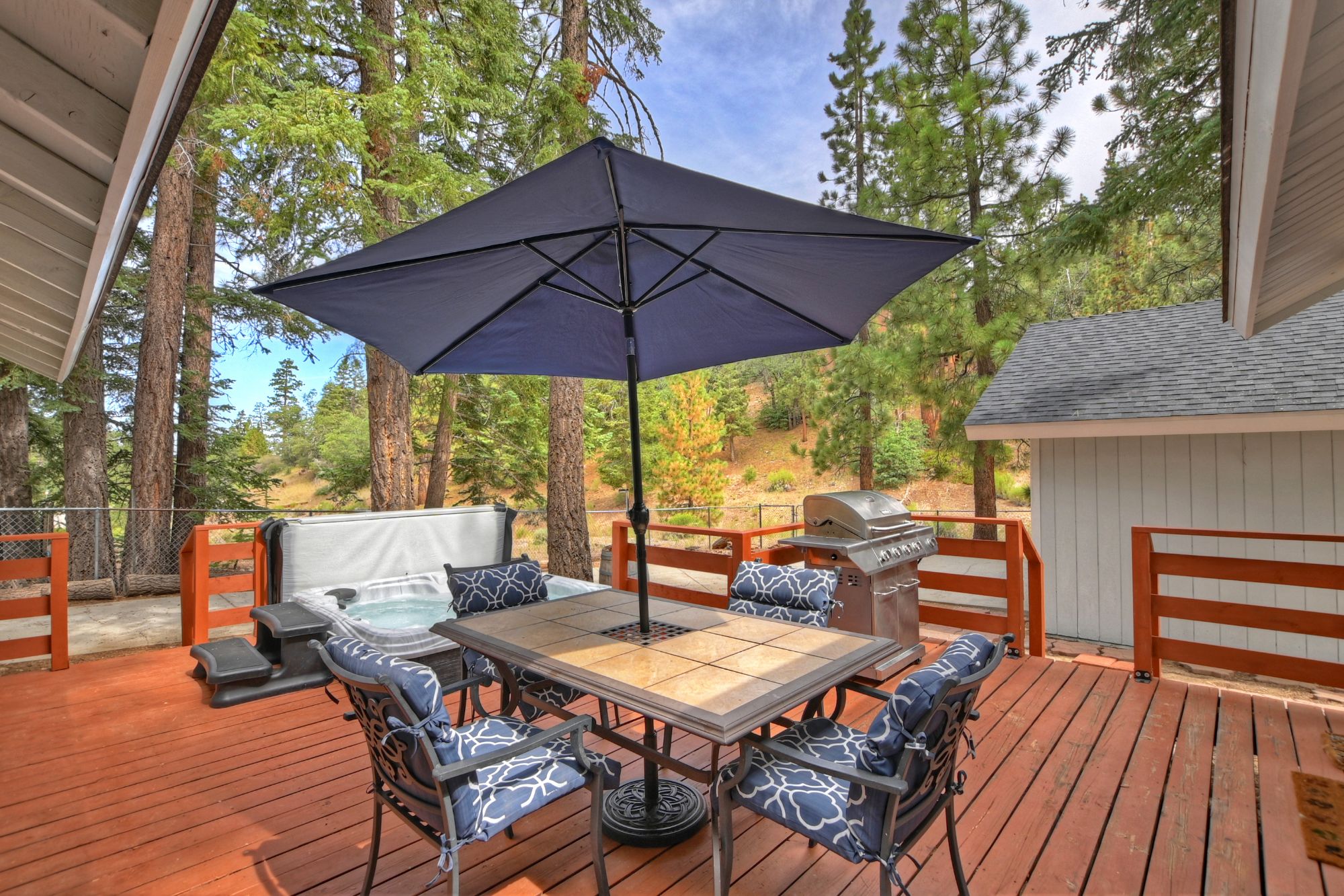 Big Bear Cabin - CanyonHideaway - 0001