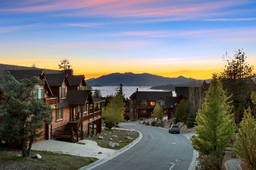 Big Bear Cabin - CastleGlenLodge - 0002