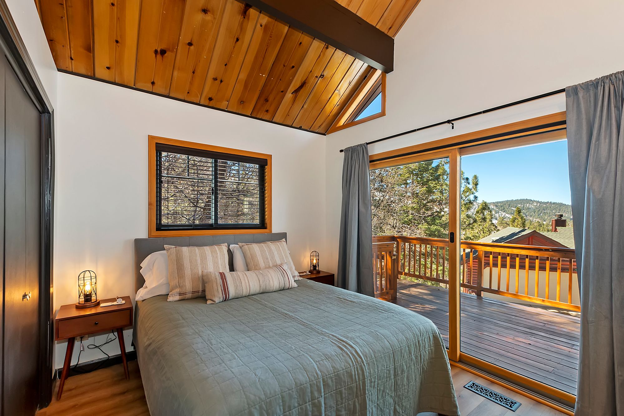 Big Bear Cabin - Coco's Cabin - 15