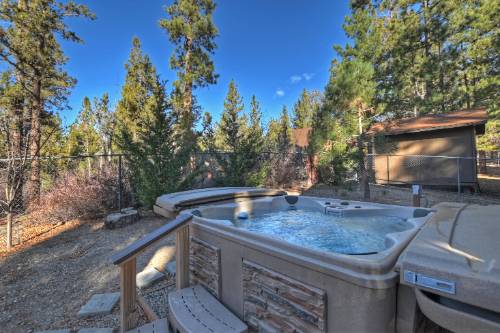 Big Bear Cabin - CozyBearDen - 0003