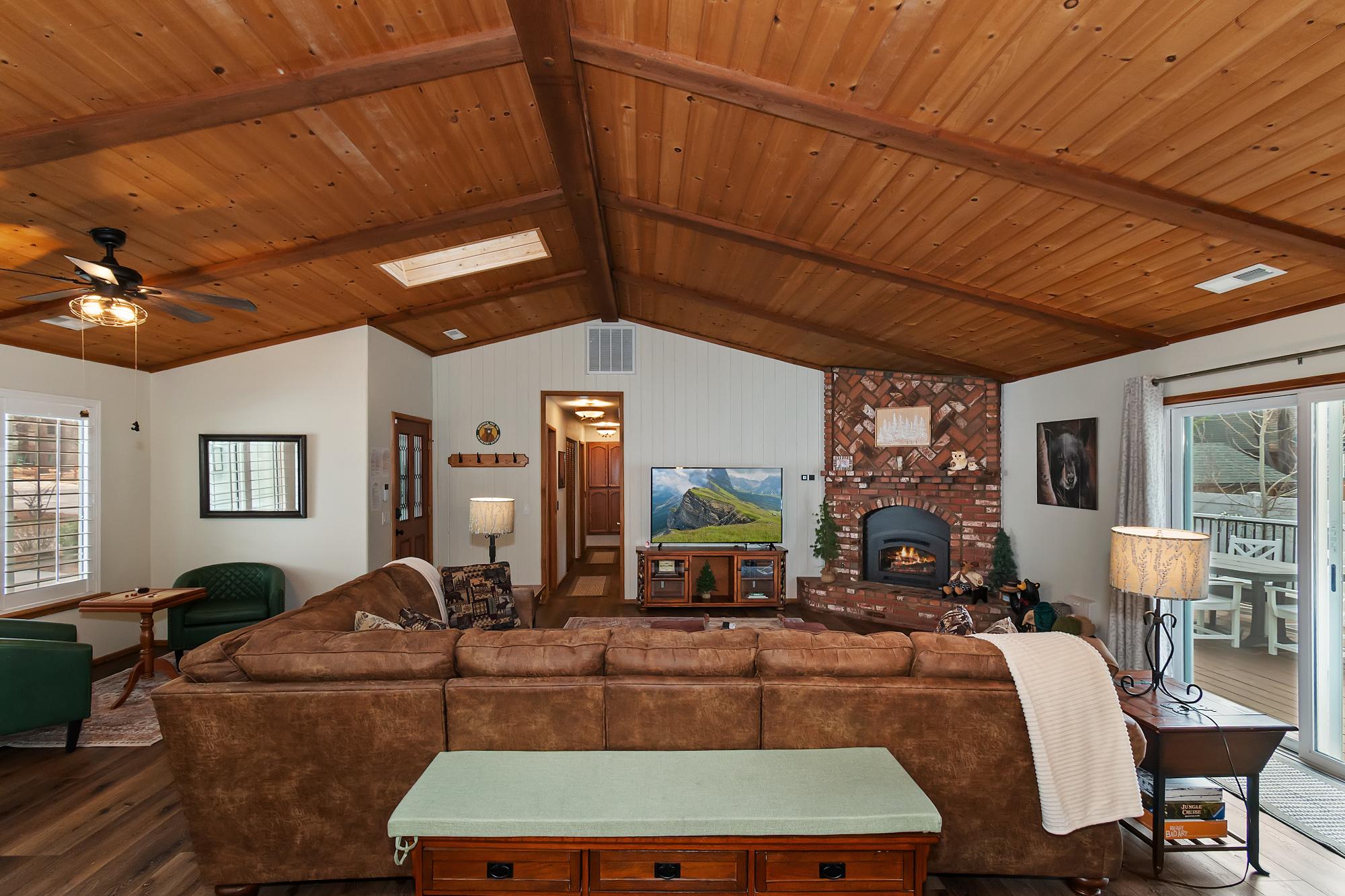 Big Bear Cabin - CrystalLakeCottage - 0001