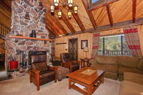 Big Bear Cabin - CrystalPines - 0004