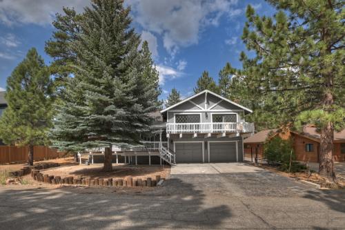 Big Bear Cabin - DewDropInn - 0005
