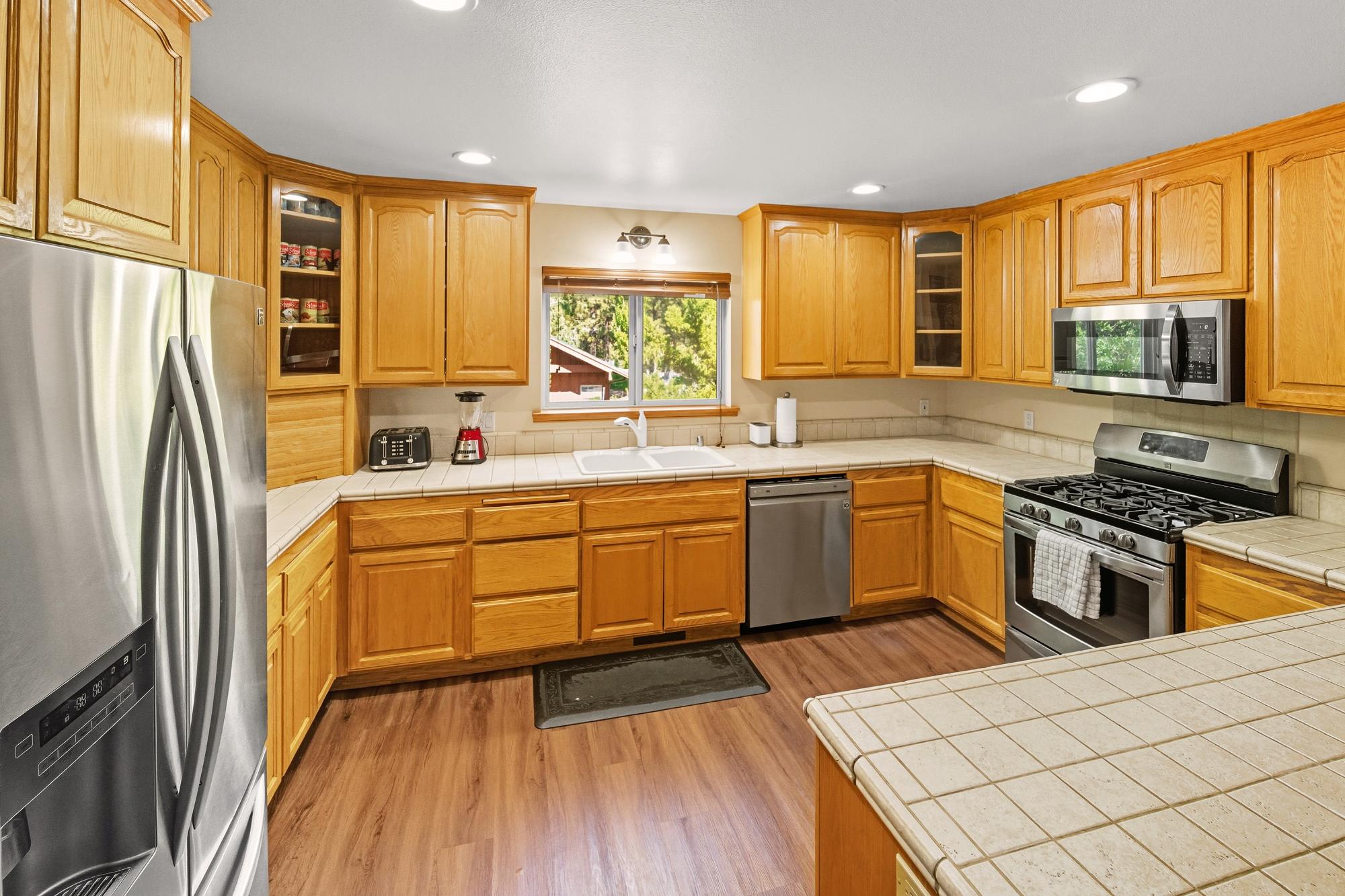 Big Bear Cabin - Dylans Secret Hideaway - 2