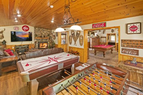Big Bear Cabin - DylansSecretHideaway - 0001