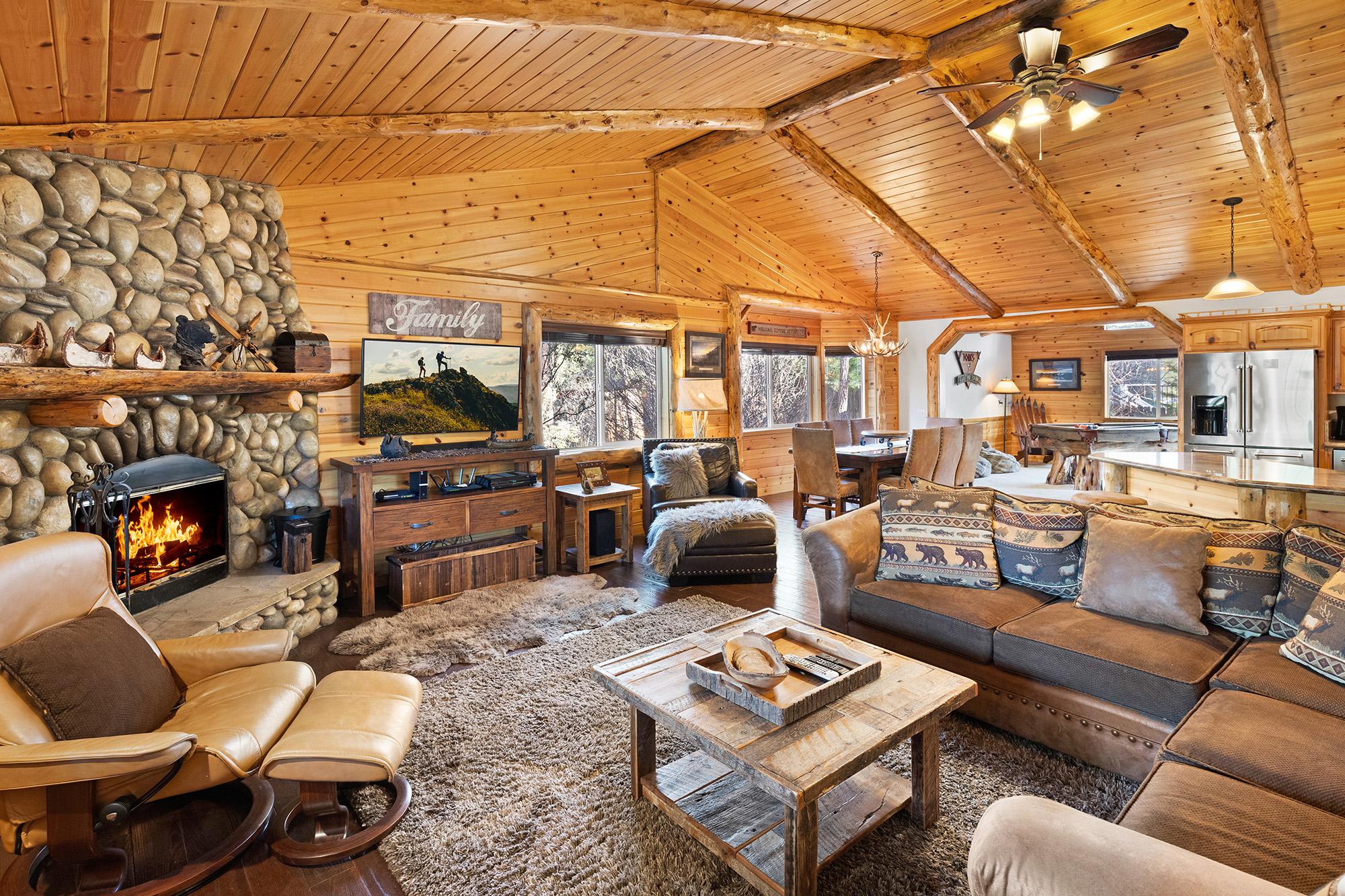 Big Bear Cabin - EagleMountainLodge - 0001