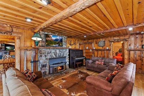 Big Bear Cabin - EaglesNestNorth - 0002