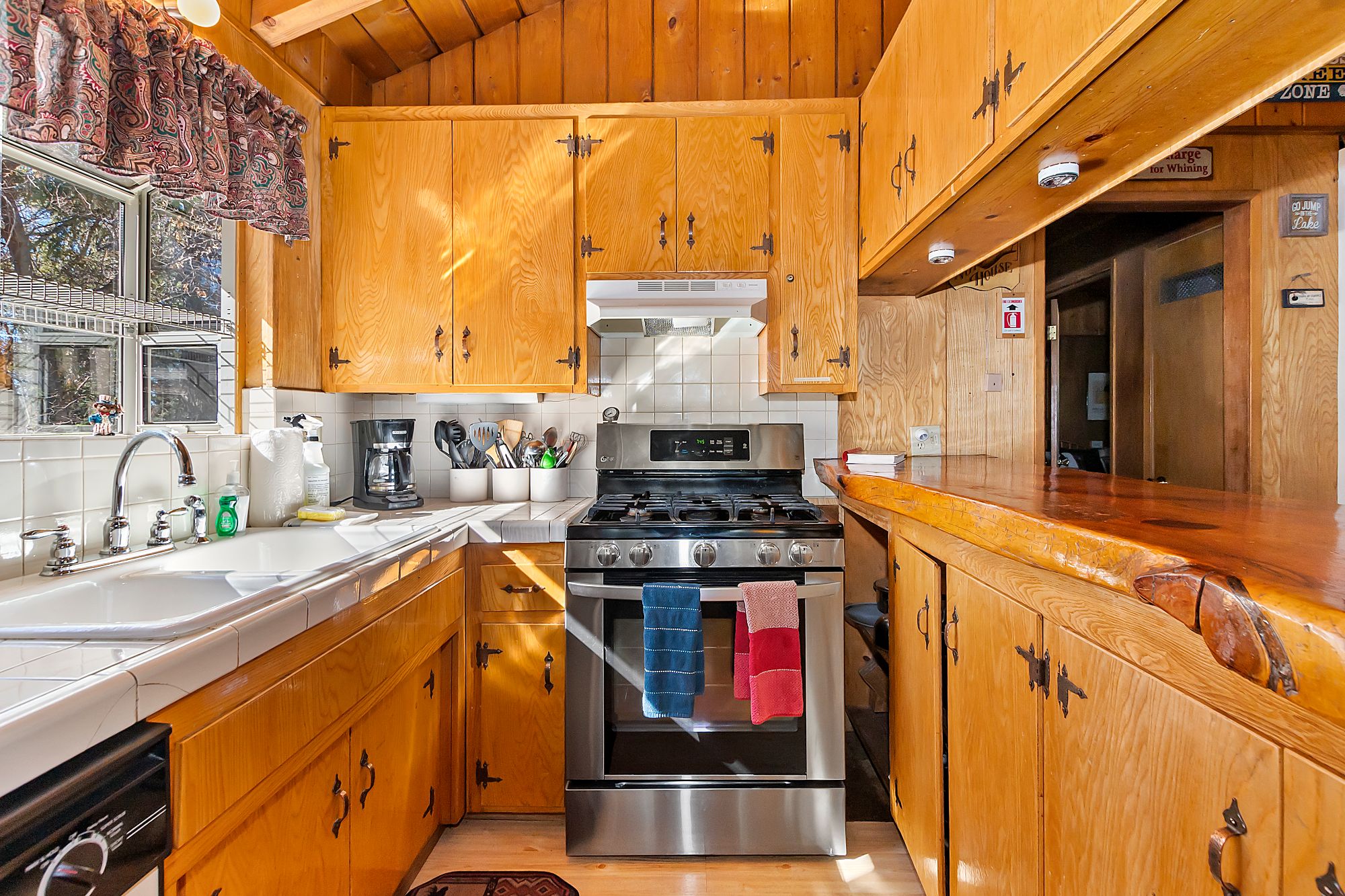 Big Bear Cabin - Edge Family Getaway - 9