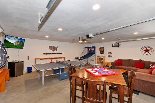 Big Bear Cabin - FreedomVillageLodge - 0005