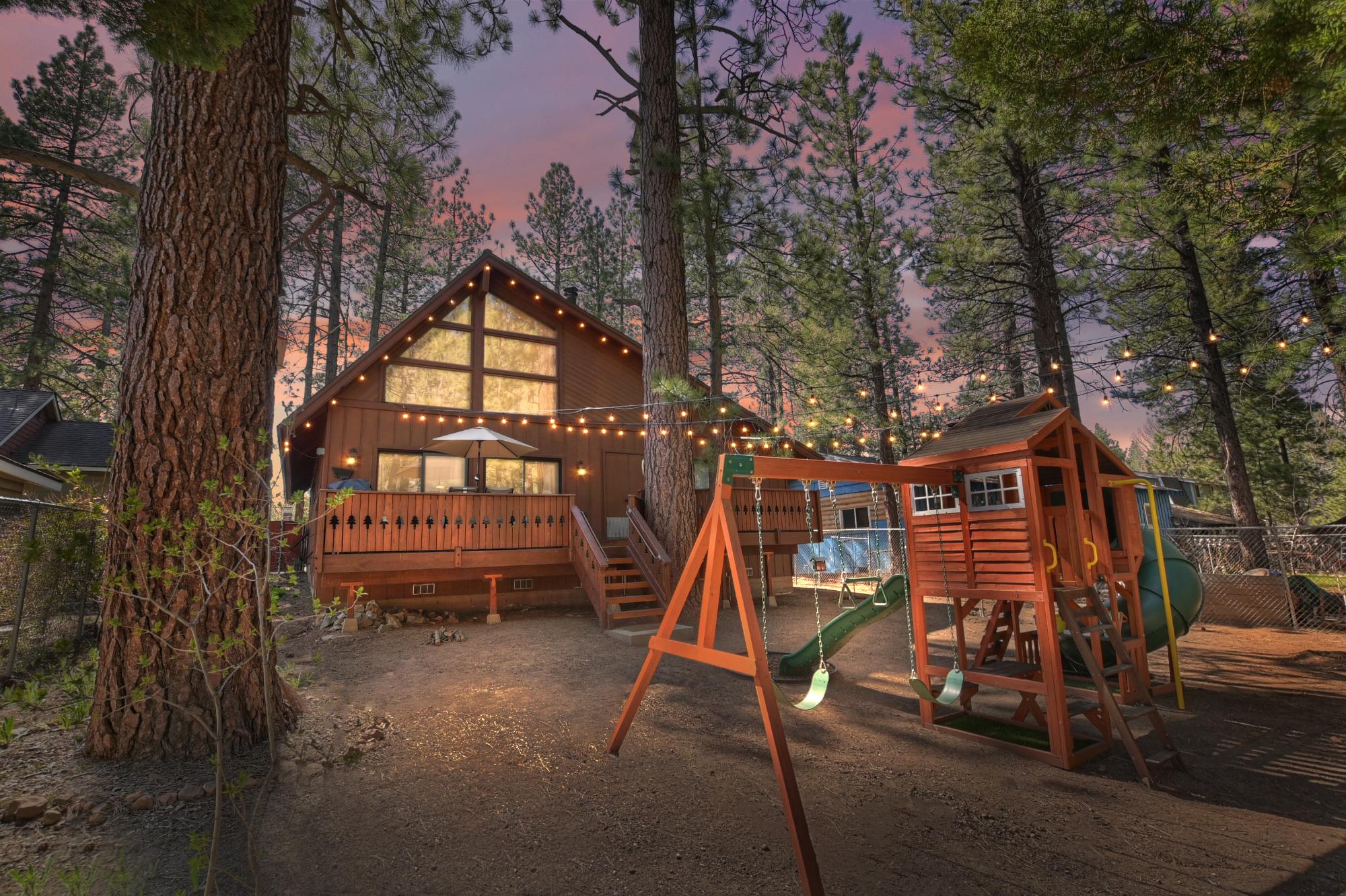 Big Bear Cabin - GemoftheLake - 0001