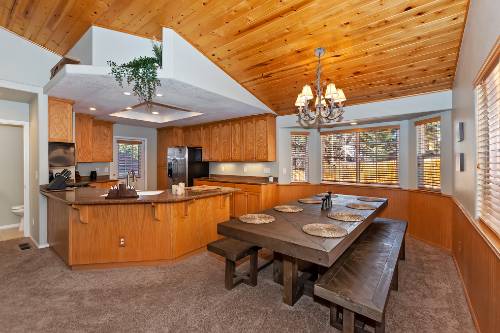 Big Bear Cabin - GoldMountainCabin - 0002