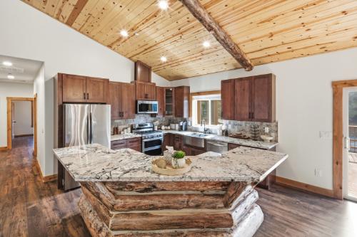 Big Bear Cabin - GoldenViewCabin - 0002