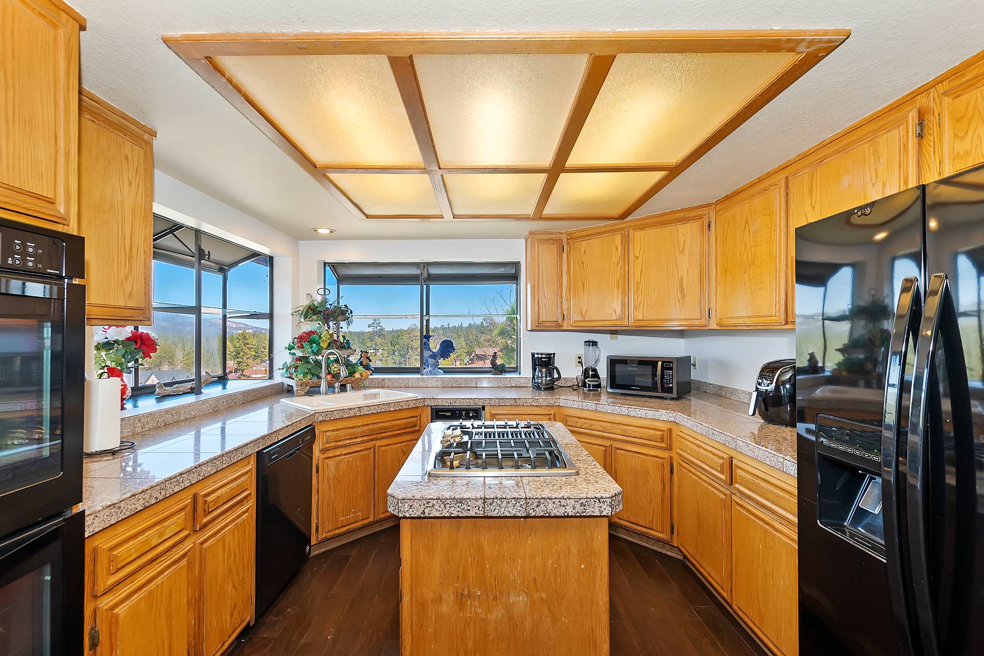 Big Bear Cabin - GrandViewManor - 0004