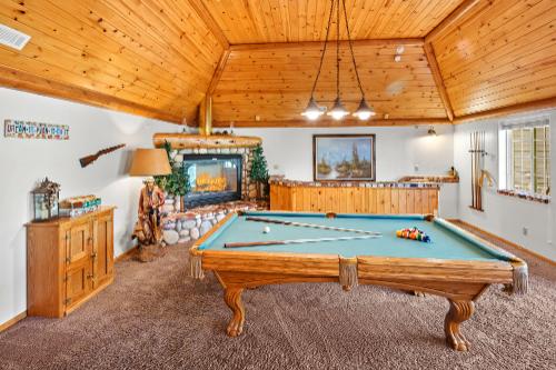 Big Bear Cabin - GrandVillageLodge - 0002