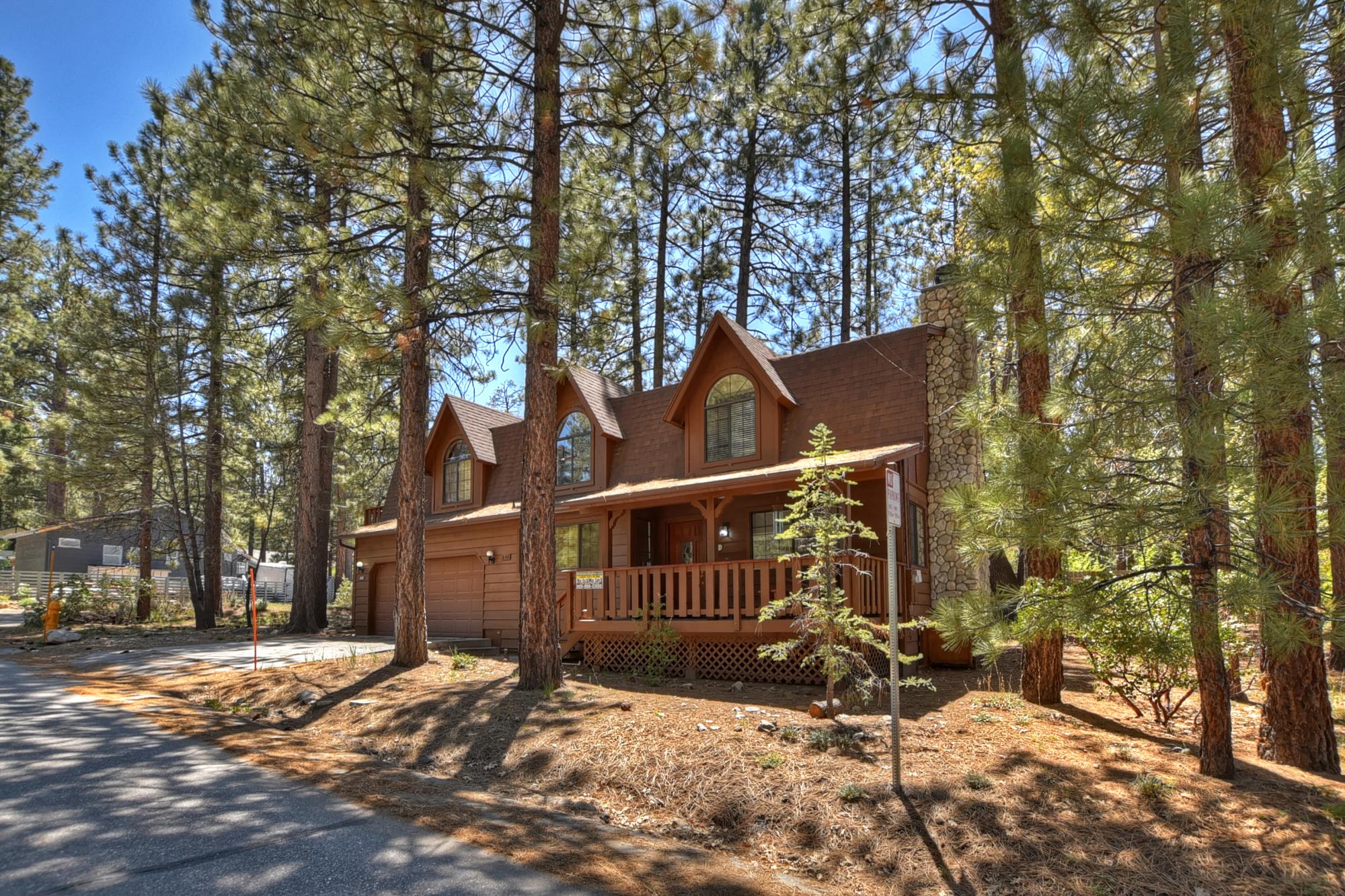 Big Bear Cabin - HarmonyHaus - 0001