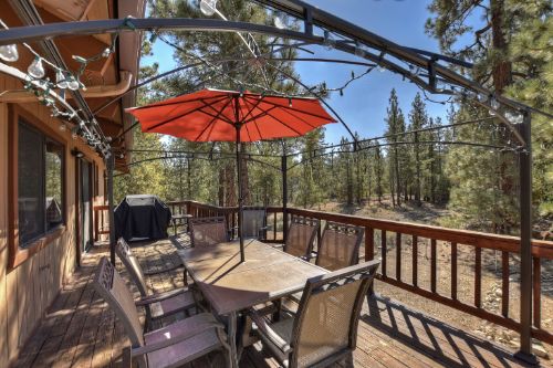 Big Bear Cabin - HighlandHouse - 0003