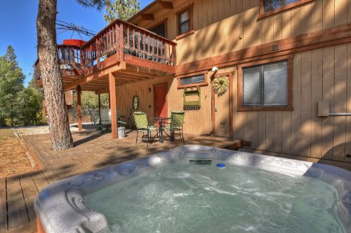 Big Bear Cabin - HighlandHouse - 0005